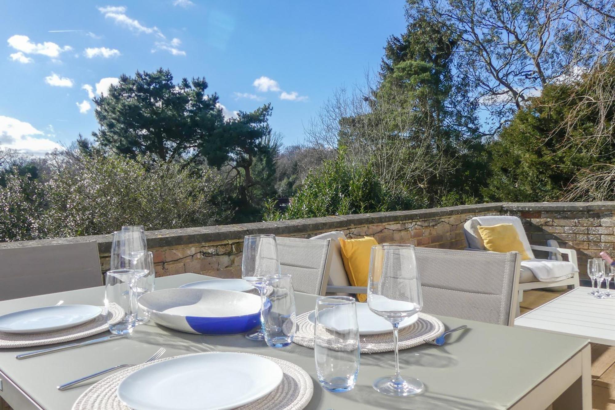 Luxury Penthouse W Balcony - 2X Free Parking Διαμέρισμα Royal Tunbridge Wells Εξωτερικό φωτογραφία